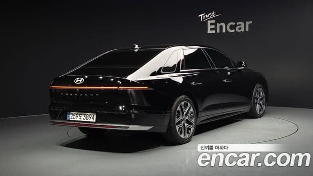 Hyundai Grandeur 2024 — ფოტო 2/20