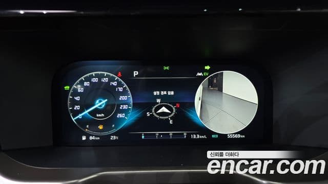 Kia Sorento 2023 — ფოტო 8/20