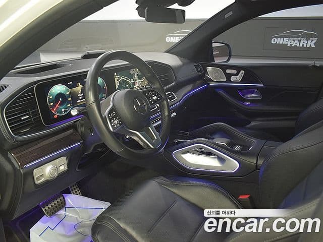 Mercedes-Benz GLE-Class 2022 — ფოტო 3/20