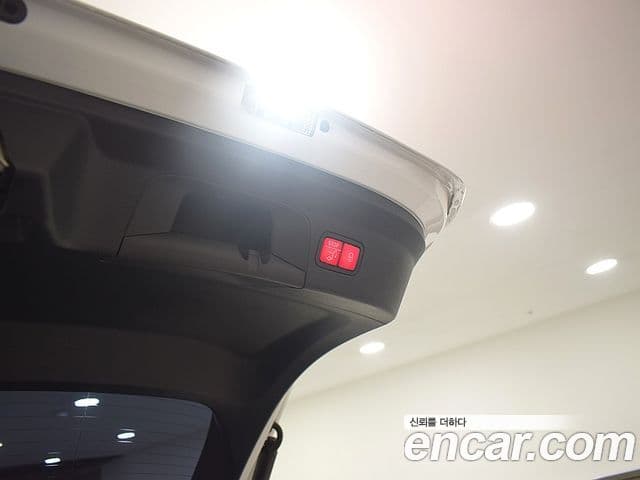 Mercedes-Benz GLE-Class 2022 — ფოტო 12/20