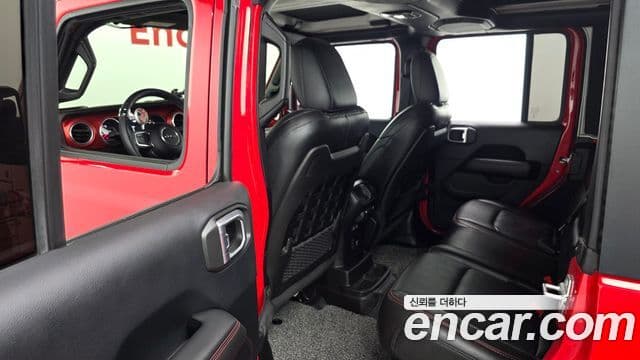 Jeep Wrangler 2018 — ფოტო 12/20