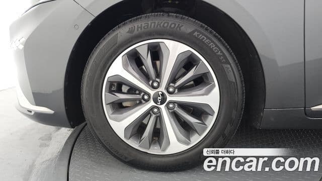 Kia K8 2022 — Şəkil 5/20