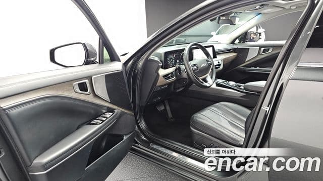 Kia K8 2022 — Şəkil 10/20