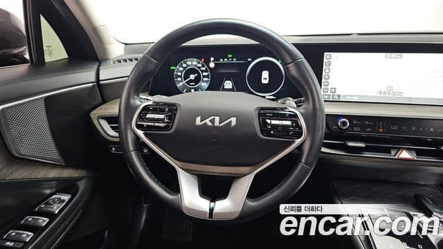 Kia K8 2022 — Şəkil 12/20