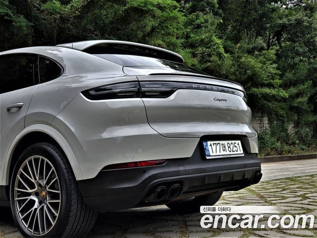 Porsche Cayenne 2023 — Şəkil 20/20