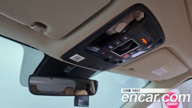 Kia Carnival 2023 — Фото 16/20