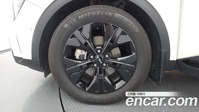 Kia Sportage 2023 — Şəkil 5/20
