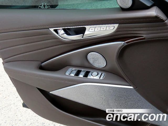 Kia The K9 2018 — Şəkil 12/20