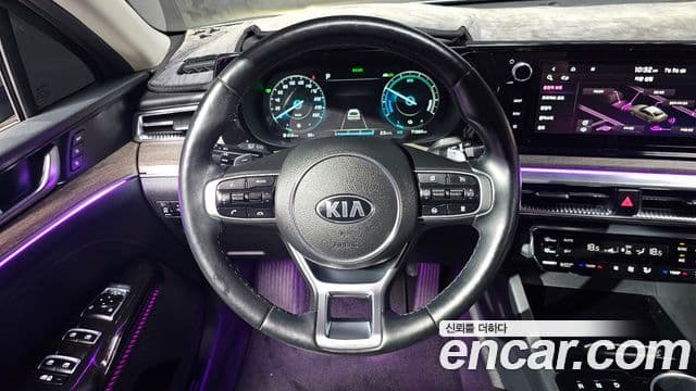Kia K5 2020 — Şəkil 12/20