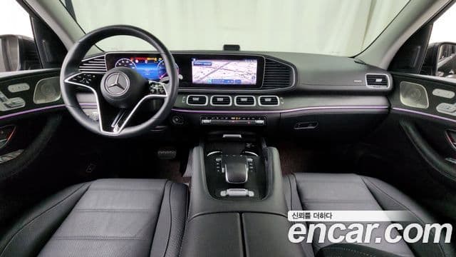 Mercedes-Benz GLE-Class 2024 — Photo 13/33