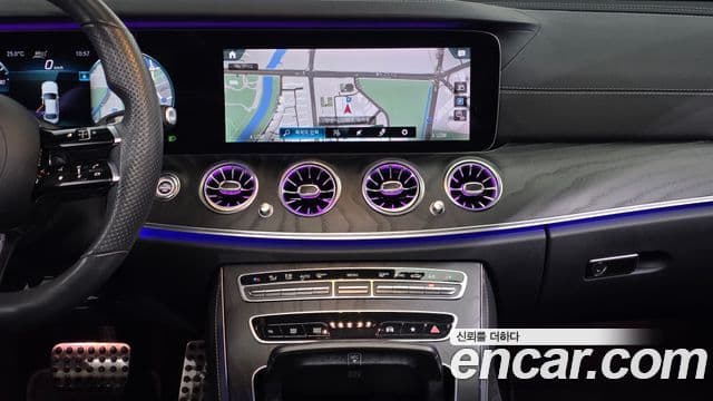 Mercedes-Benz E-Class 2020 — Фото 13/20