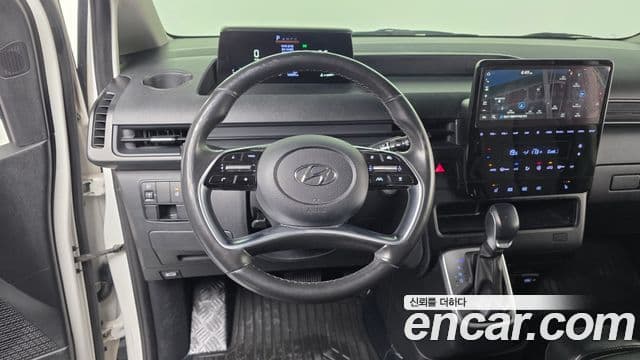 Hyundai Staria 2022 — Şəkil 13/20
