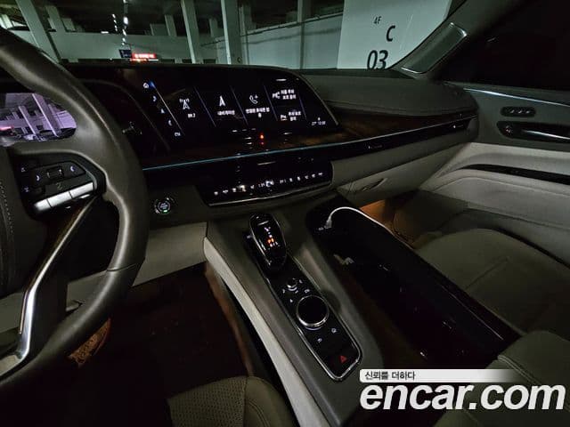 Cadillac Escalade 2021 — фото 4 из 20