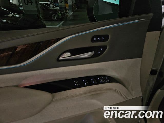 Cadillac Escalade 2021 — Şəkil 9/20