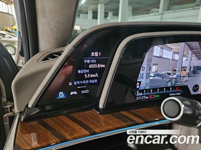 Cadillac Escalade 2021 — Şəkil 12/20