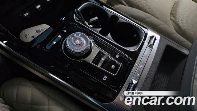 Kia Carnival 2022 — Şəkil 9/20