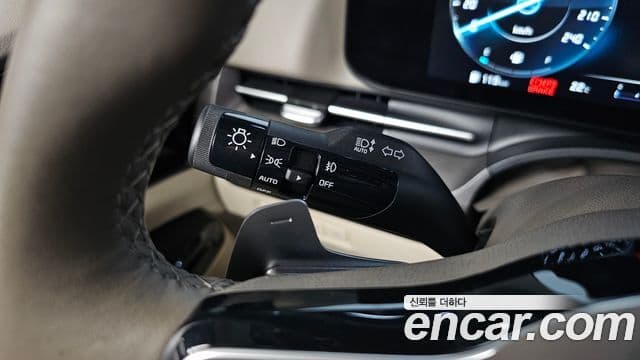 Kia Carnival 2022 — Şəkil 16/20