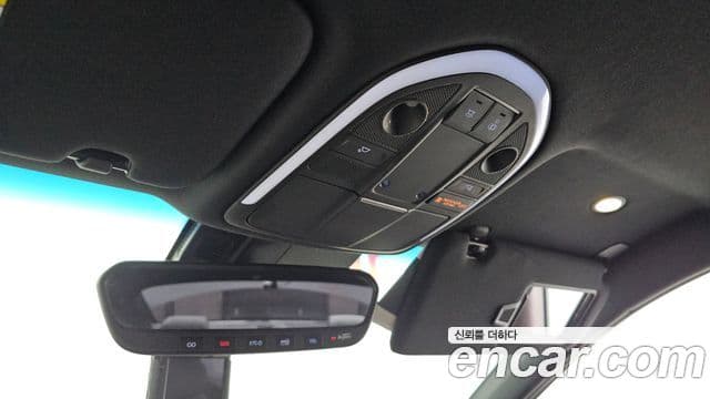 Genesis G70 2019 — Photo 24/31