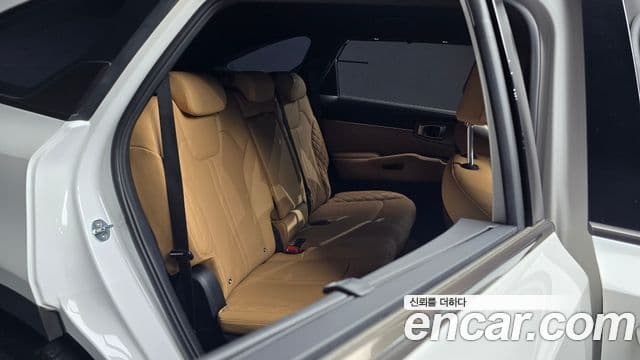 Kia Sorento 2022 — ფოტო 12/20