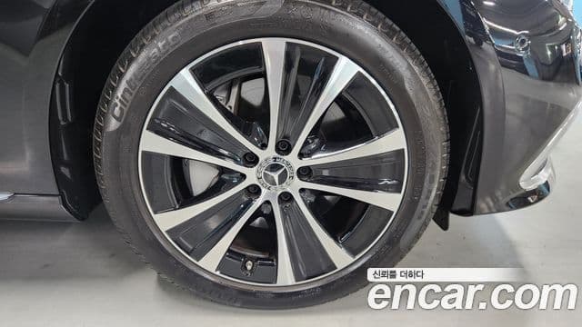 Mercedes-Benz E-Class 2021 — Şəkil 4/20