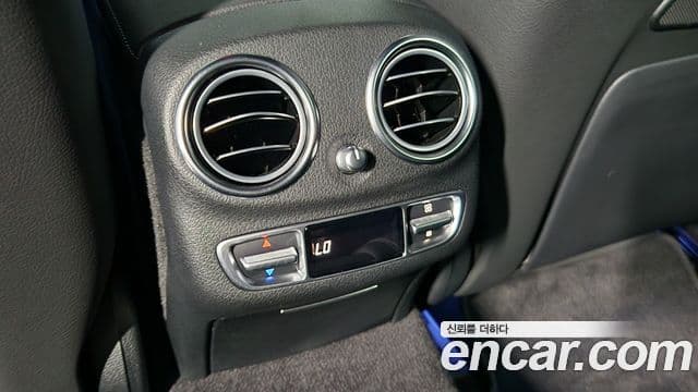 Mercedes-Benz E-Class 2021 — Şəkil 13/20