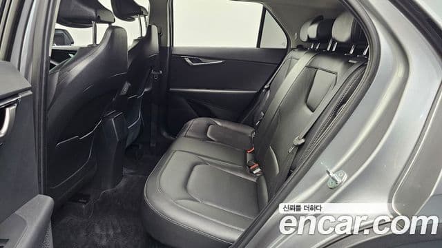 Kia Niro 2022 — фото 12 из 20