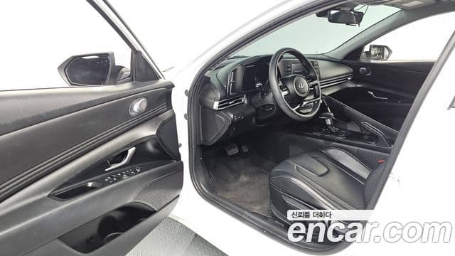 Hyundai Avante 2023 — ფოტო 10/20
