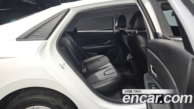 Hyundai Avante 2023 — ფოტო 11/20