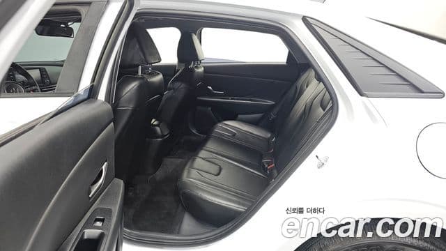 Hyundai Avante 2023 — ფოტო 12/20