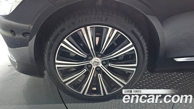 Volvo S90 2022 — ფოტო 6/20