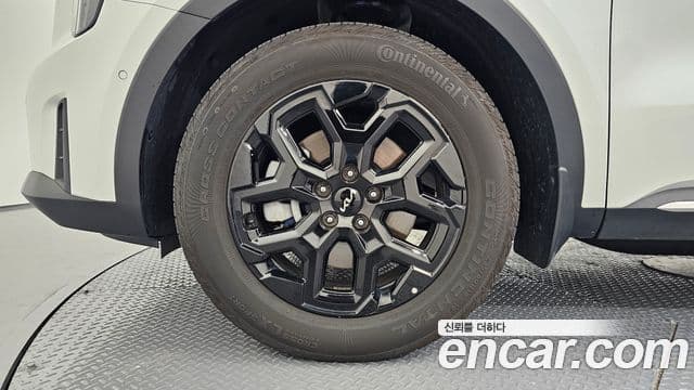 Kia Sorento 2025 — Фото 5/20
