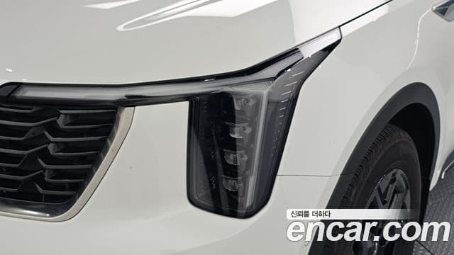 Kia Sorento 2025 — Şəkil 22/31