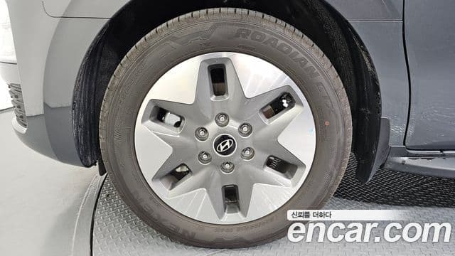 Hyundai Staria 2026 — Şəkil 27/30