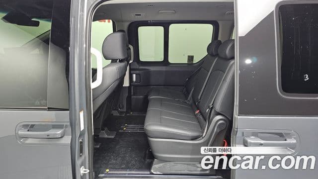 Hyundai Staria 2026 — Şəkil 3/30