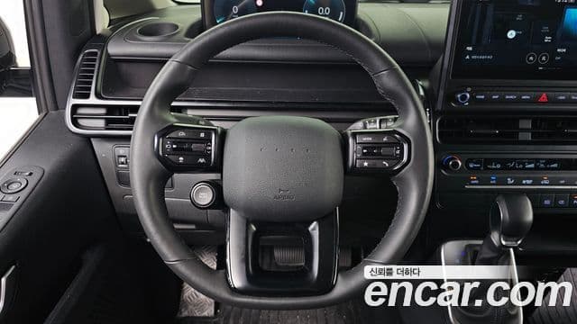 Hyundai Staria 2026 — Şəkil 16/30