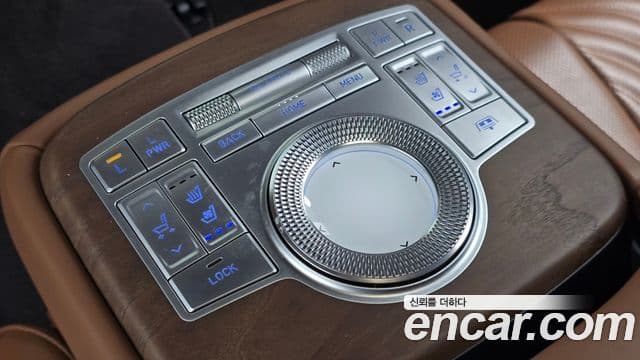 Genesis G80 2020 — Photo 32/33