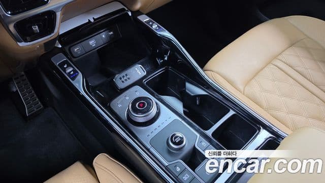 Kia Sorento 2023 — ფოტო 9/20