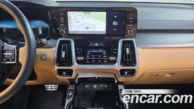 Kia Sorento 2023 — ფოტო 13/20