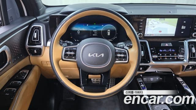 Kia Sorento 2023 — ფოტო 14/20