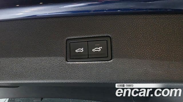 Volkswagen Tiguan 2018 — Şəkil 8/36
