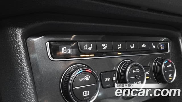 Volkswagen Tiguan 2018 — Şəkil 36/36