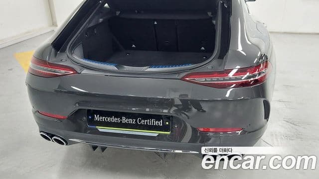 Mercedes-Benz AMG GT 2025 — Photo 8/20