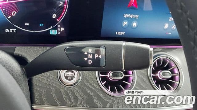 Mercedes-Benz AMG GT 2025 — Photo 2/20