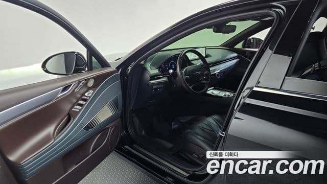 Genesis Electrified G80 2020 — Şəkil 8/20
