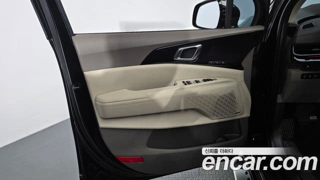 Kia Carnival 2026 — Photo 19/36