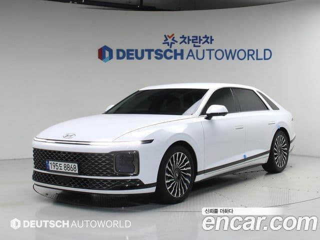 Hyundai Grandeur 2023 — ფოტო 9/20
