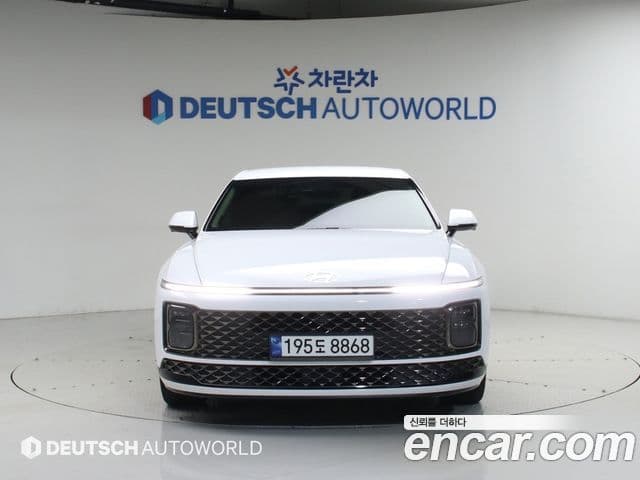 Hyundai Grandeur 2023 — ფოტო 2/20