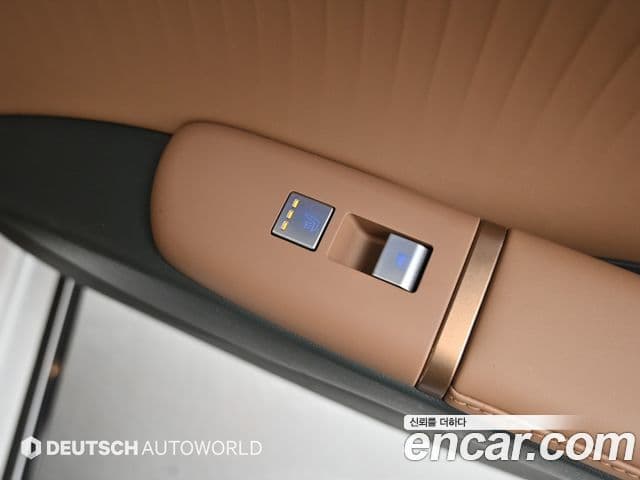 Hyundai Grandeur 2023 — ფოტო 16/20