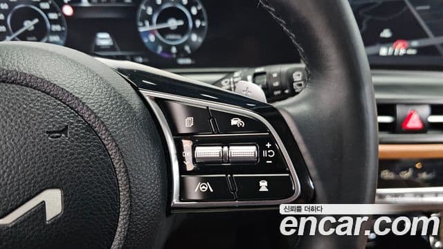Kia Seltos 2024 — Şəkil 14/20