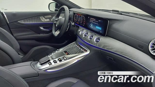 Mercedes-Benz AMG GT 2025 — Photo 7/20